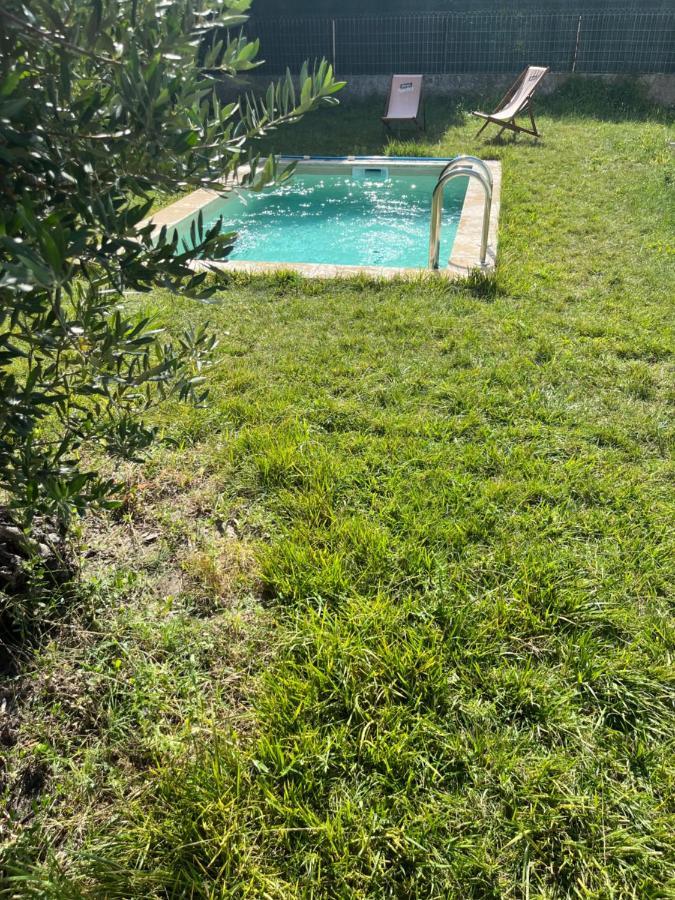 Villa Chaton L'Isle-sur-la-Sorgue Bagian luar foto